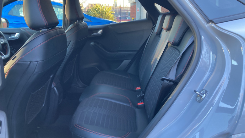 Ford Puma 1.0 EcoBoost Hybrid mHEV 155 ST-Line X 5dr Petrol Hatchback